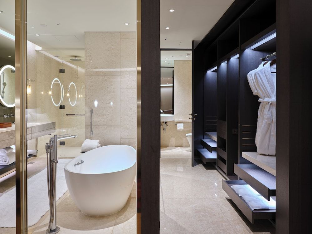 Grand Hyatt Jeju Room, 1 King Bed 4