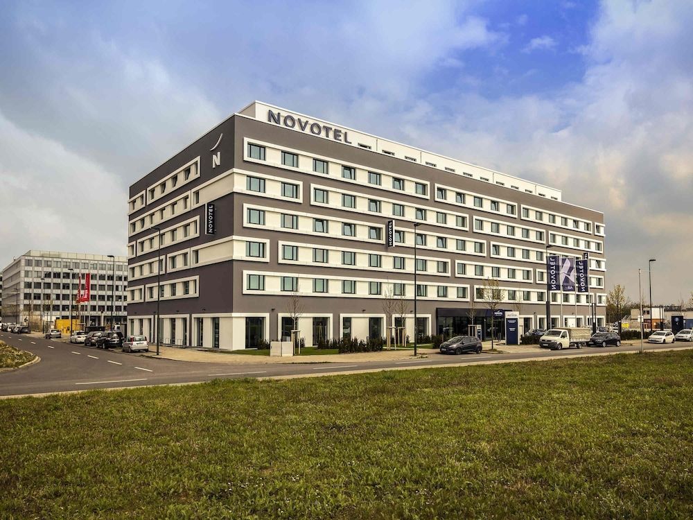 undefined Novotel Duesseldorf Airport 2