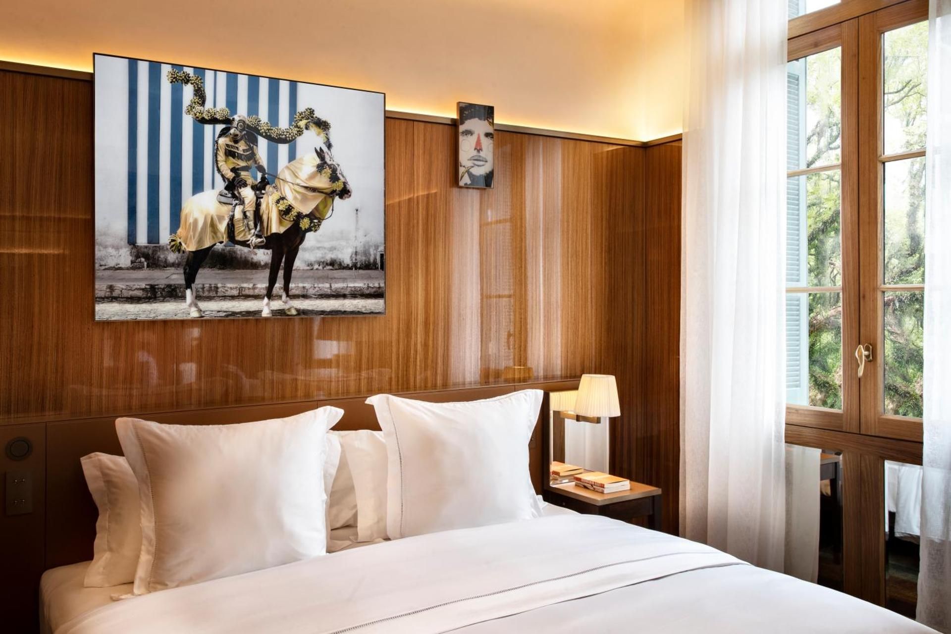 Superior King Room
