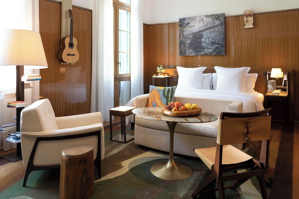 Premier Room, 1 King Bed
