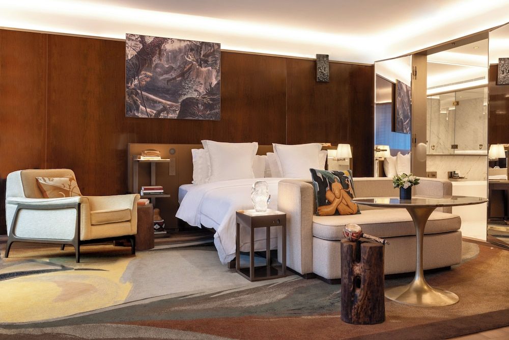Deluxe Suite (Grand)