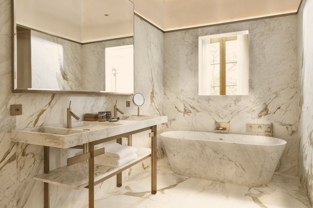 Suite (Grand)