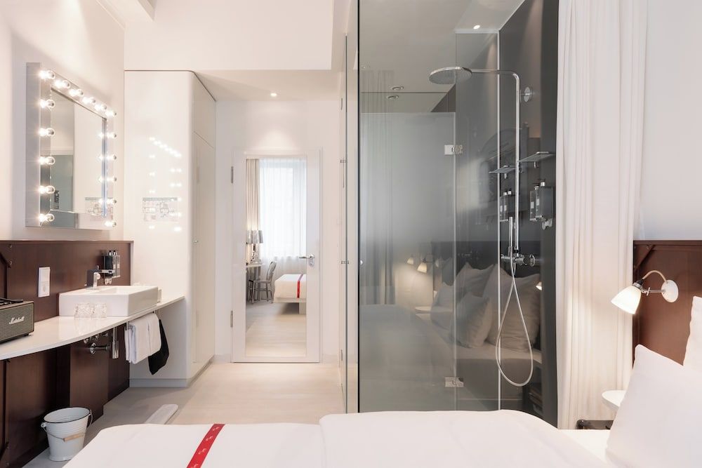 Ruby Leni Hotel Dusseldorf Nest Room 4