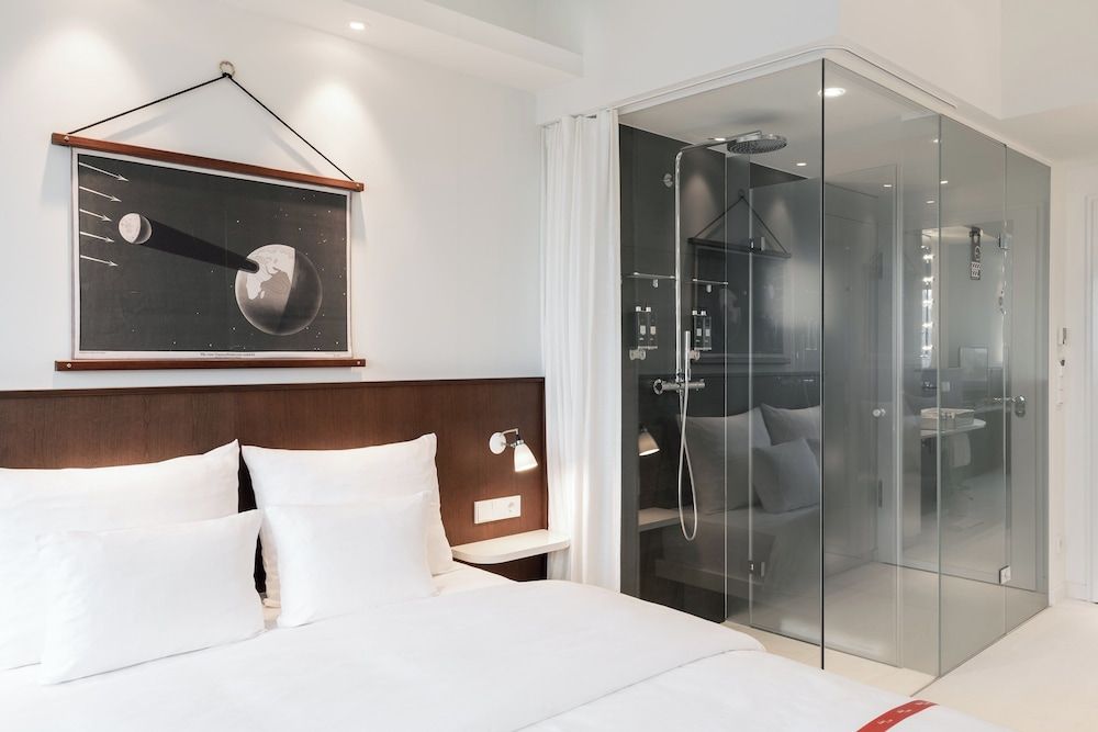 undefined Ruby Luna Hotel Düsseldorf 4