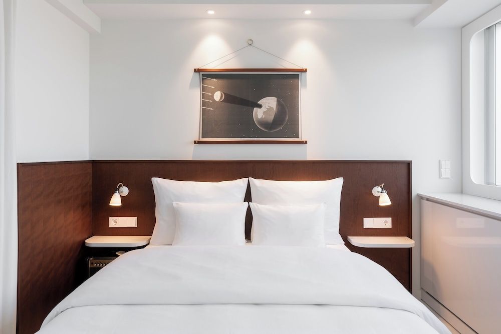 undefined Ruby Luna Hotel Düsseldorf 3