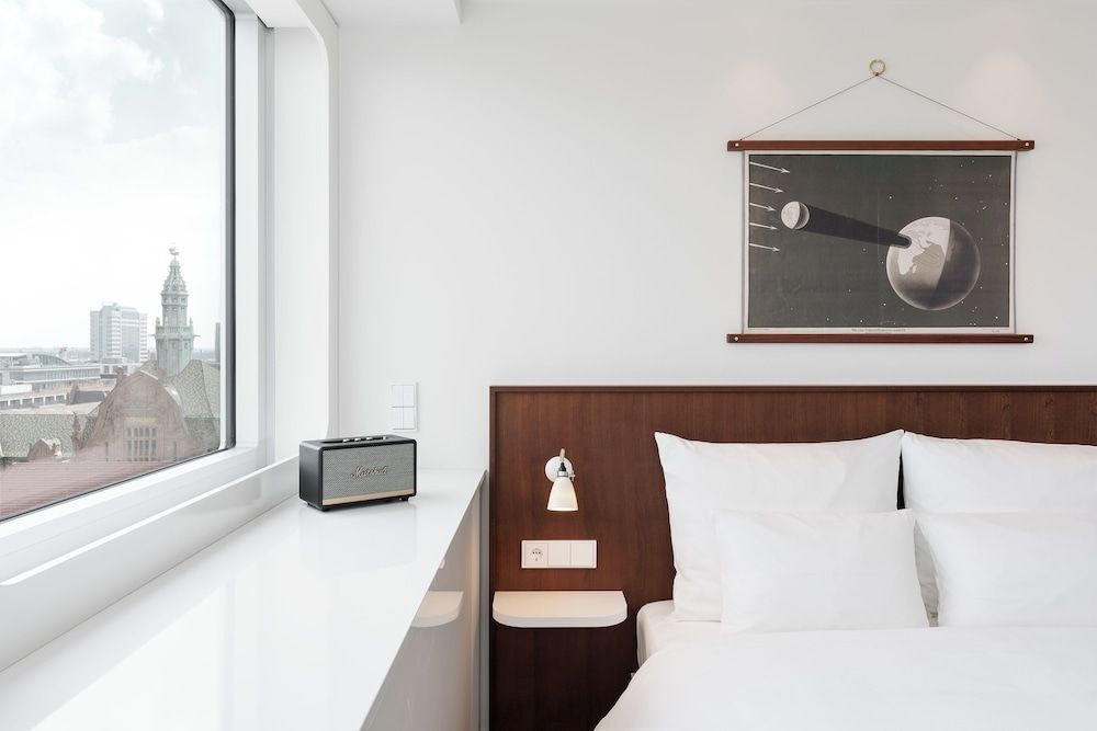 Ruby Luna Hotel Düsseldorf Nest Room 3