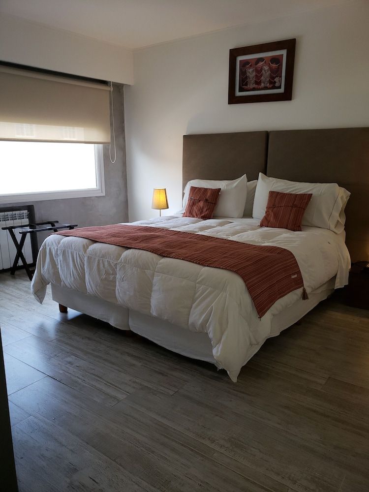 Apartment, City View (307)