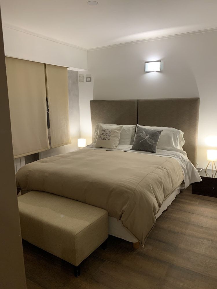 Apartment, Garden View (305)