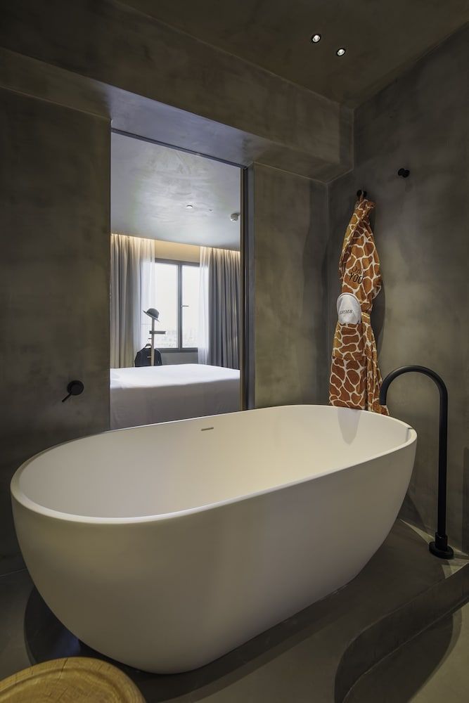 Only YOU Hotel Malaga Premium Double Room Single Use (TERRACE) 8