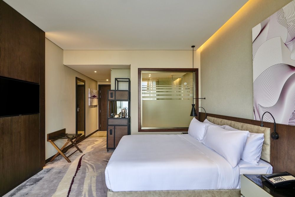Room, 1 King Bed, Club Lounge Access