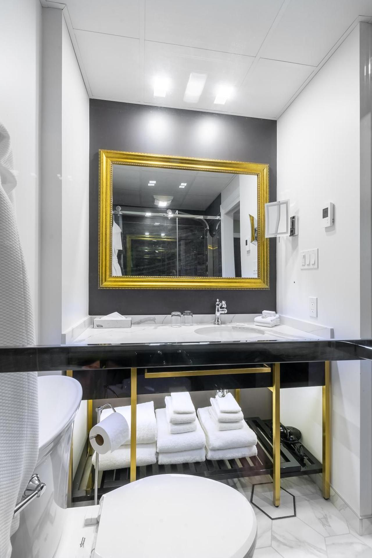 Superior  Room with Two Queen Beds