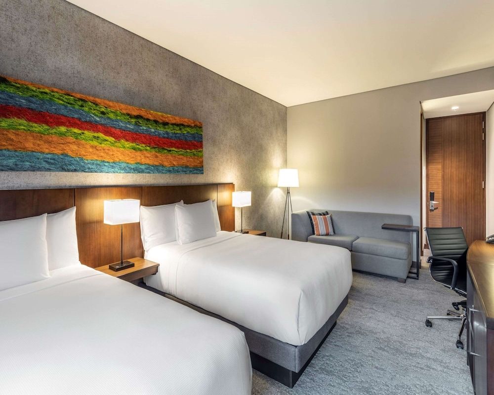 Deluxe Room, Multiple Beds (High Floor)