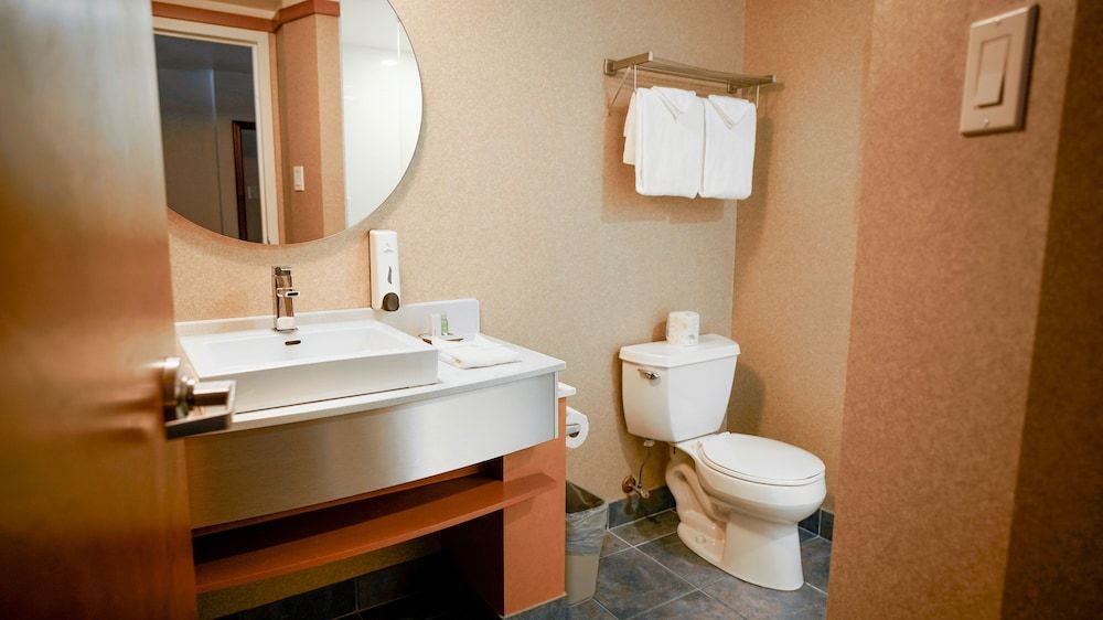 Hôtel Lindbergh – Laurier Québec Classic Room, 2 Double Beds 3