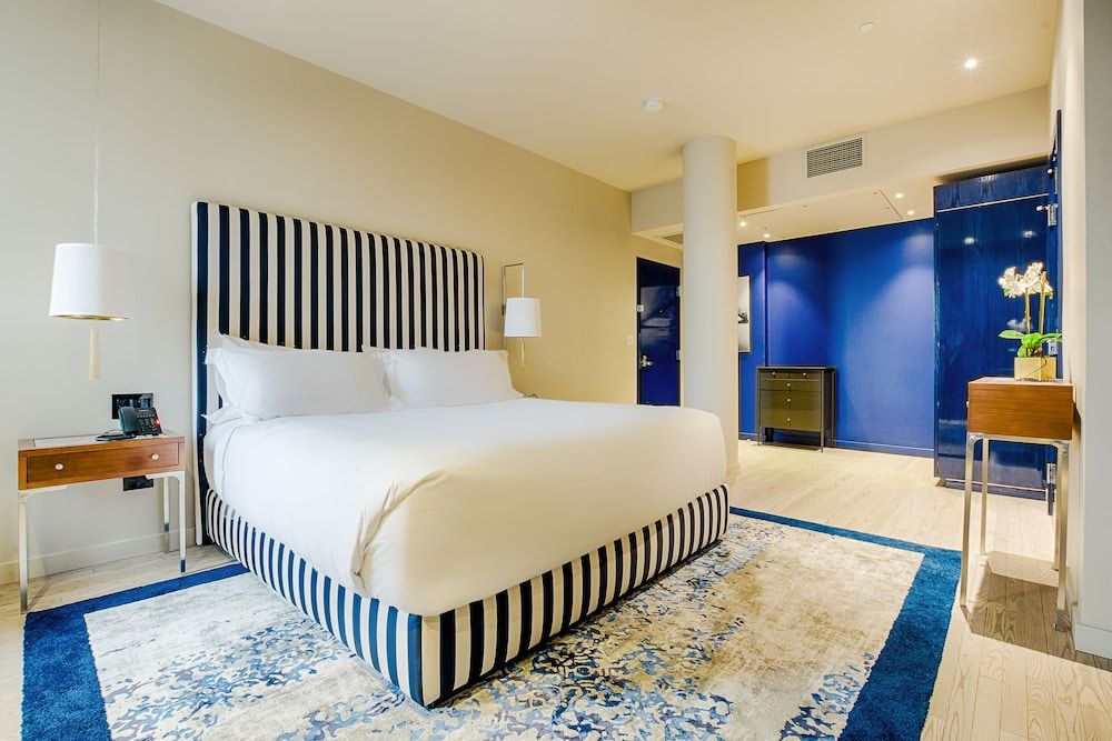 Monsieur Jean, Vieux Québec Classic Room No View 2