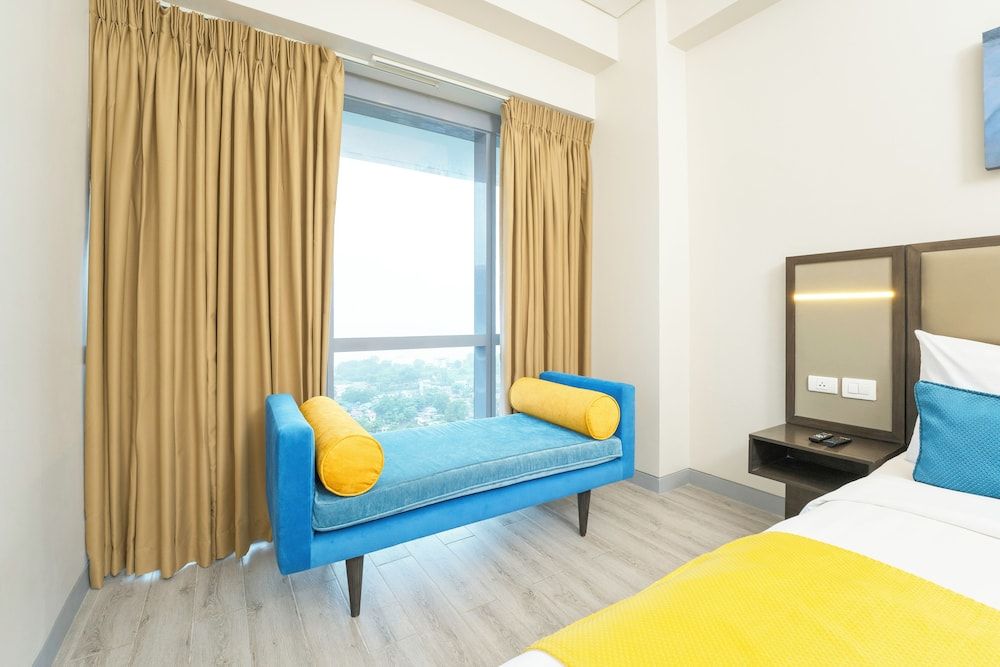 Savoy Hotel Mactan Cebu near Newtown Beach Junior Suite 2