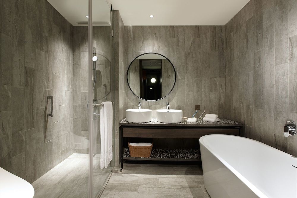 COZZI Blu Family Room 3