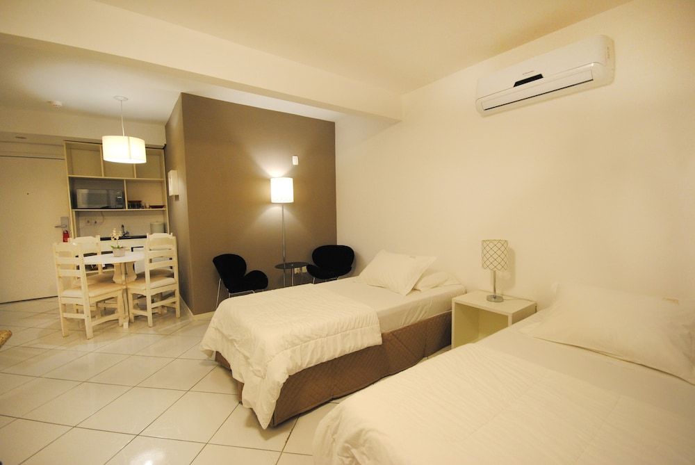 Loft, Jetted Tub