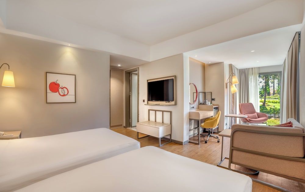 Megasaray Club Belek Club Room, Garden View 2