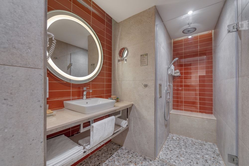 Megasaray Club Belek Club Room, Garden View 5