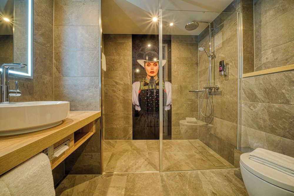 Vienna House Easy by Wyndham Freiburg Standard Room, 1 Double Bed 6