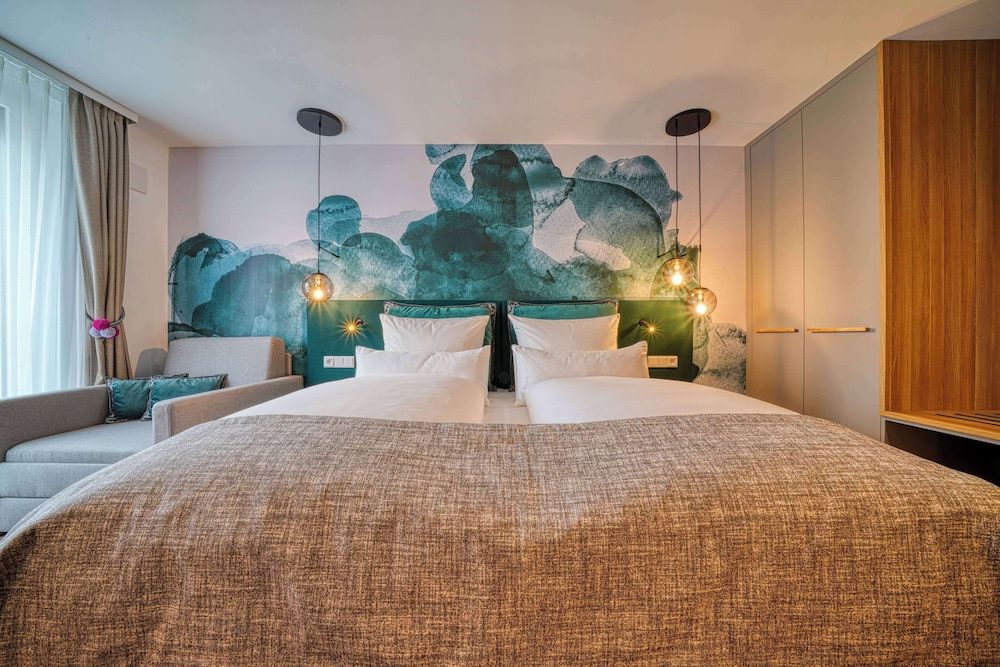 Vienna House Easy by Wyndham Freiburg Standard Room, 1 Double Bed 3