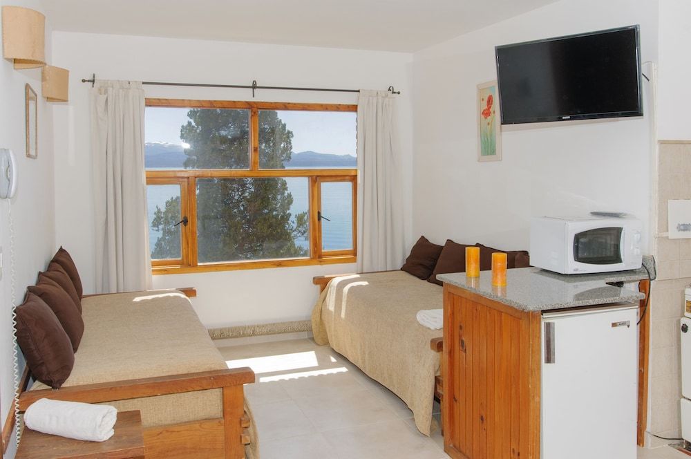 Las Gaviotas Superior Apartment, 1 Bedroom, Lake View