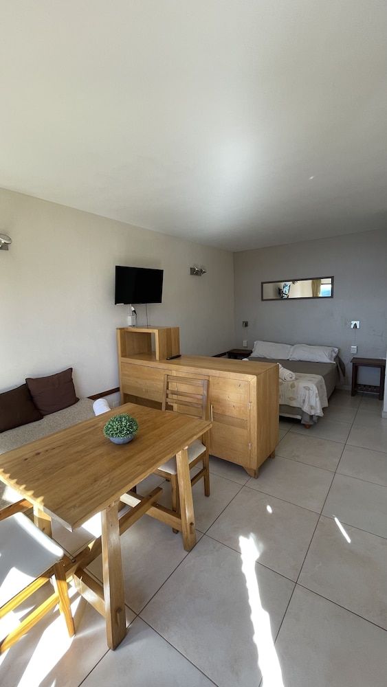 Las Gaviotas Standard Apartment, Lake View 8