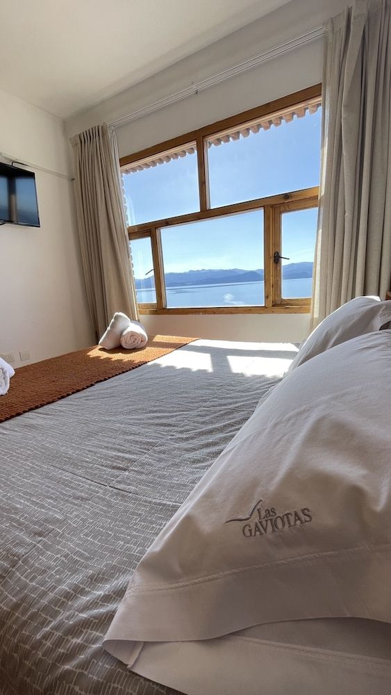 Las Gaviotas Superior Apartment, 1 Bedroom, Lake View 11