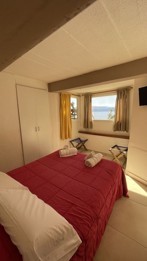 Las Gaviotas Standard Apartment, Lake View 13