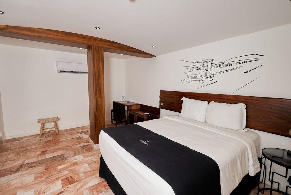 The Xperience by g Adults Only Cool Nest 4