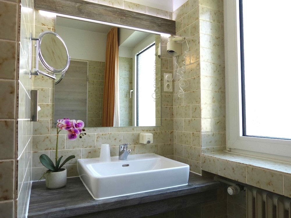 undefined Hotel Wurms 5