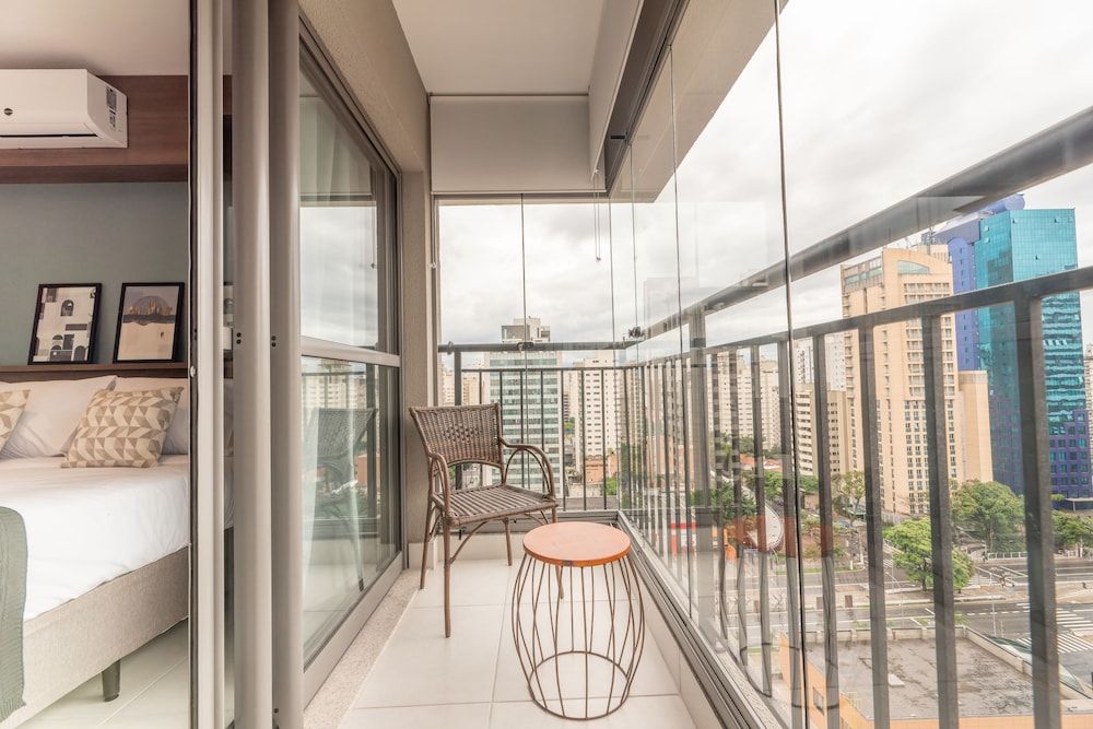 Charlie Vitrali Moema Studio 9