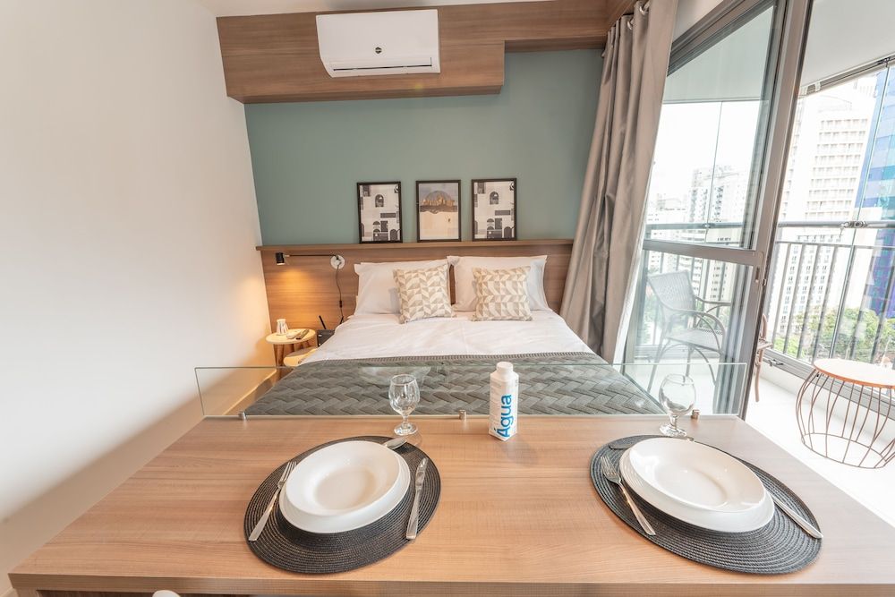 Charlie Vitrali Moema Studio 3