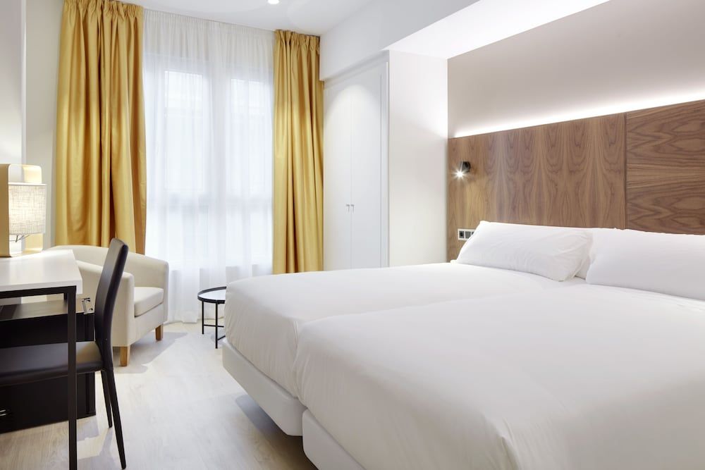 Hotel Arrizul Congress Deluxe Double or Twin Room