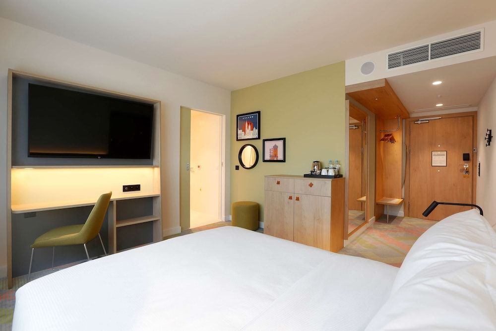 Room, 1 Queen Bed, Accessible