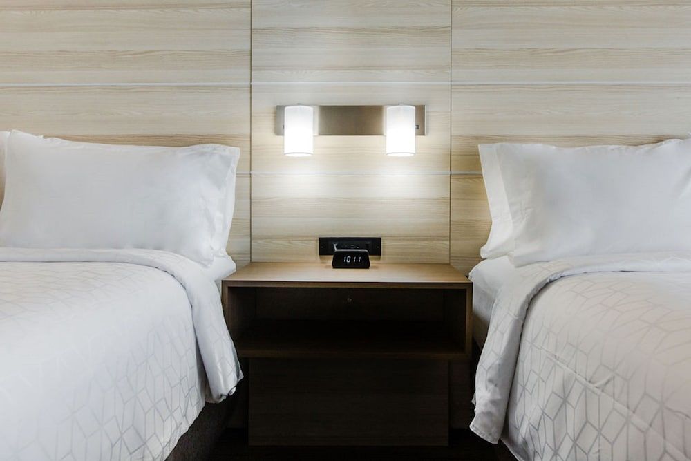 Standard Room, 2 Queen Beds