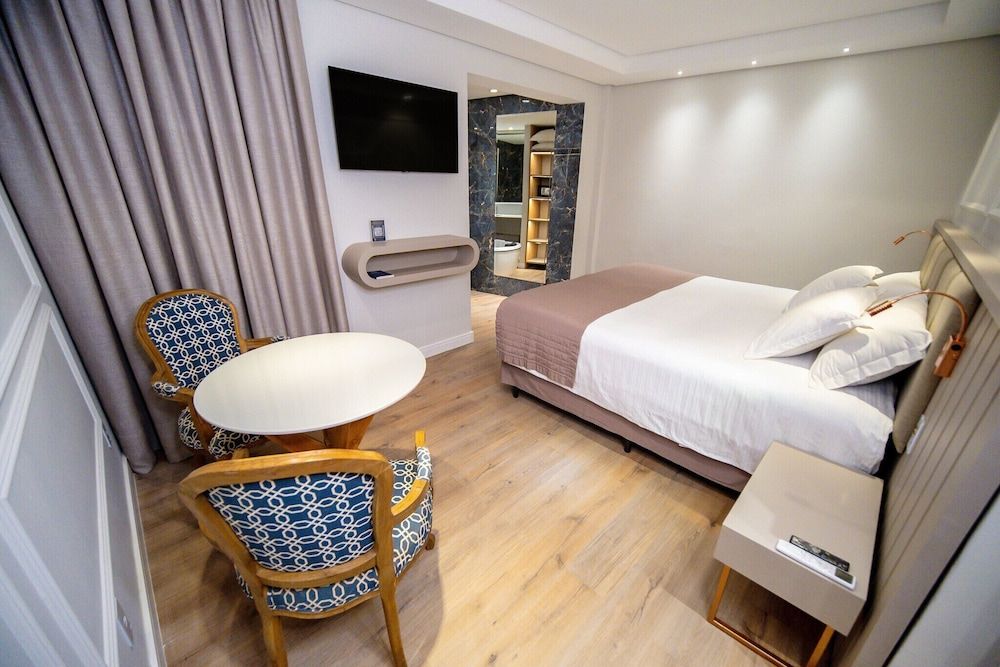 Premier Suite