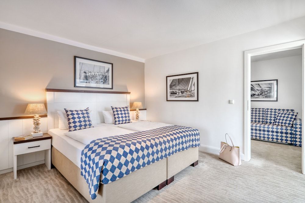 Strandschlösschen Double Room, Partial Sea View