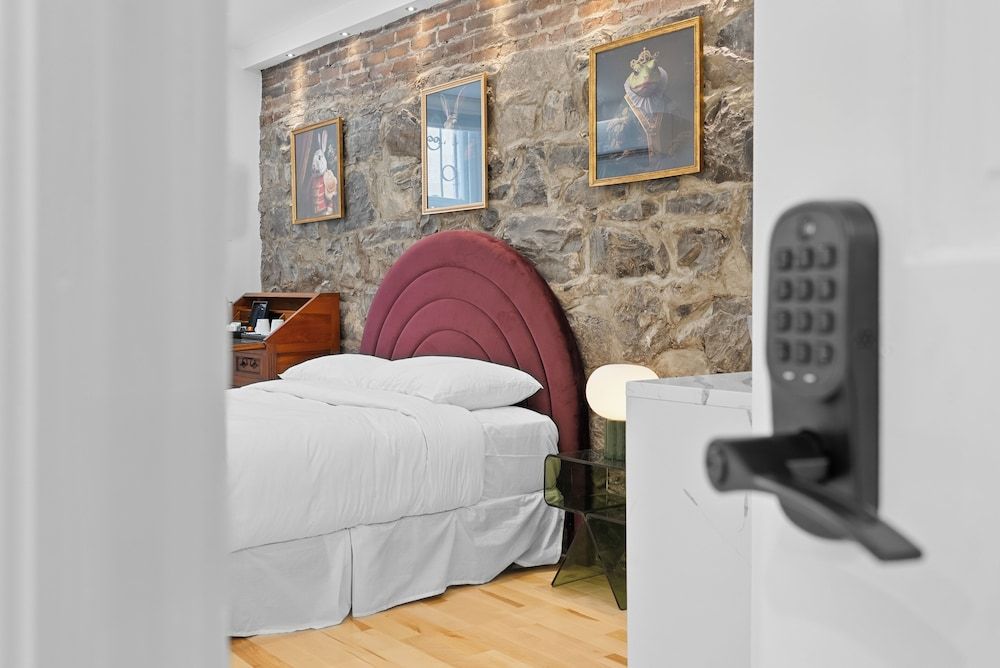 Château de Pierre - Par Aneyro Economy Double Room 4