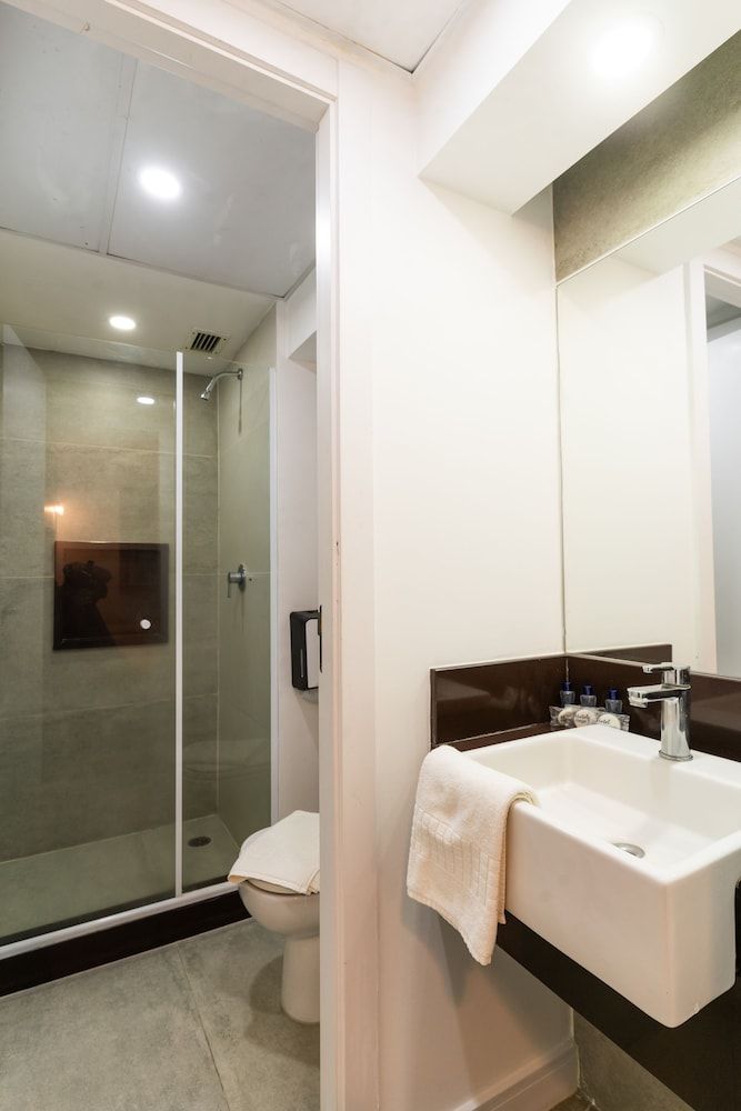 Hotel Mega Polo Standard Twin Room 4