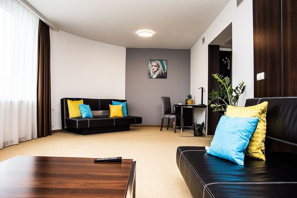 Ruben Hotel Junior Suite 9