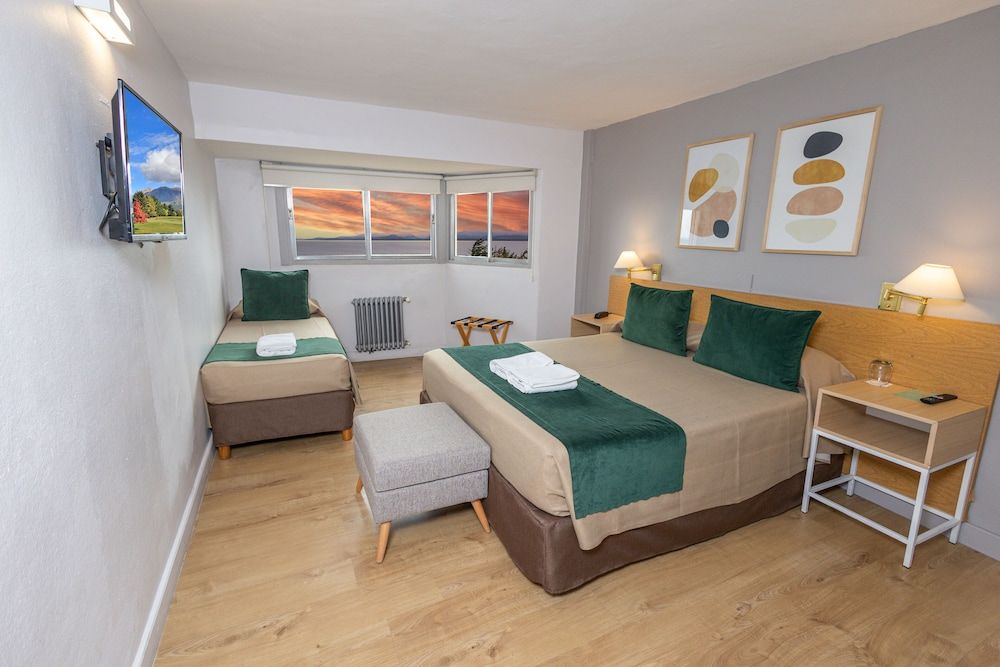 Triple Room, Lake View