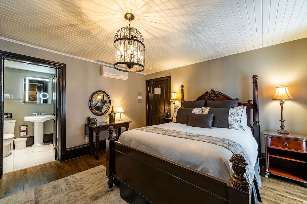 undefined Hôtel Le Clos Saint-Louis - Par Aneyro 6