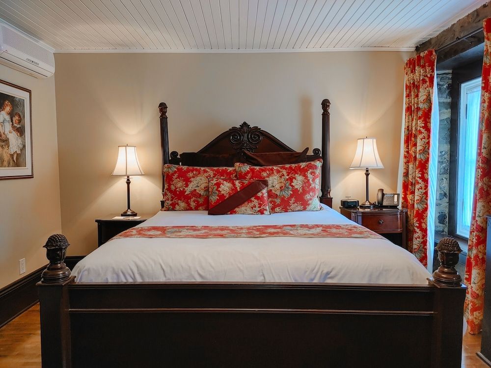 undefined Hôtel Le Clos Saint-Louis - Par Aneyro 10