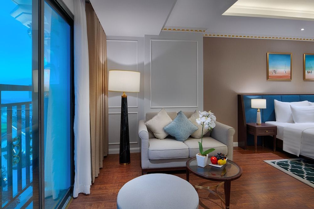 FLC Halong Bay Golf Club & Luxury Resort Deluxe Double Room, Golf View 12