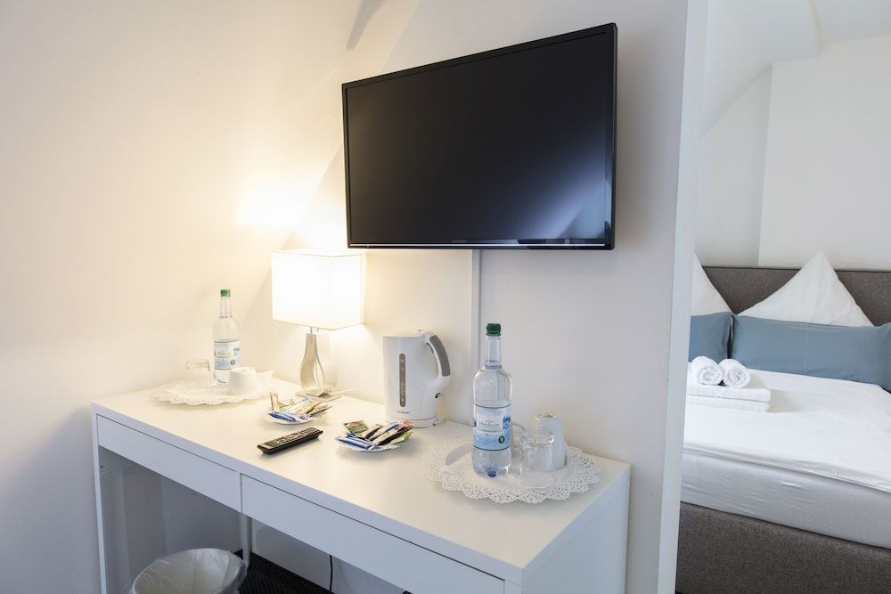 Berolina Haus Classic Double Room, 1 Bedroom 4