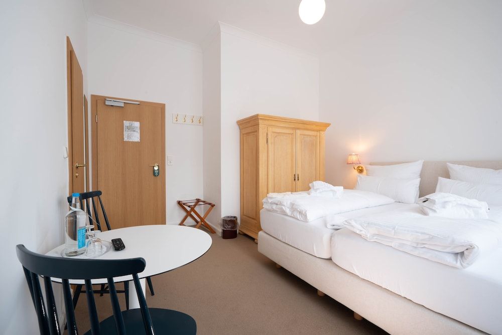 Logierhaus Austernfischer Double Room, 1 Queen Bed 5