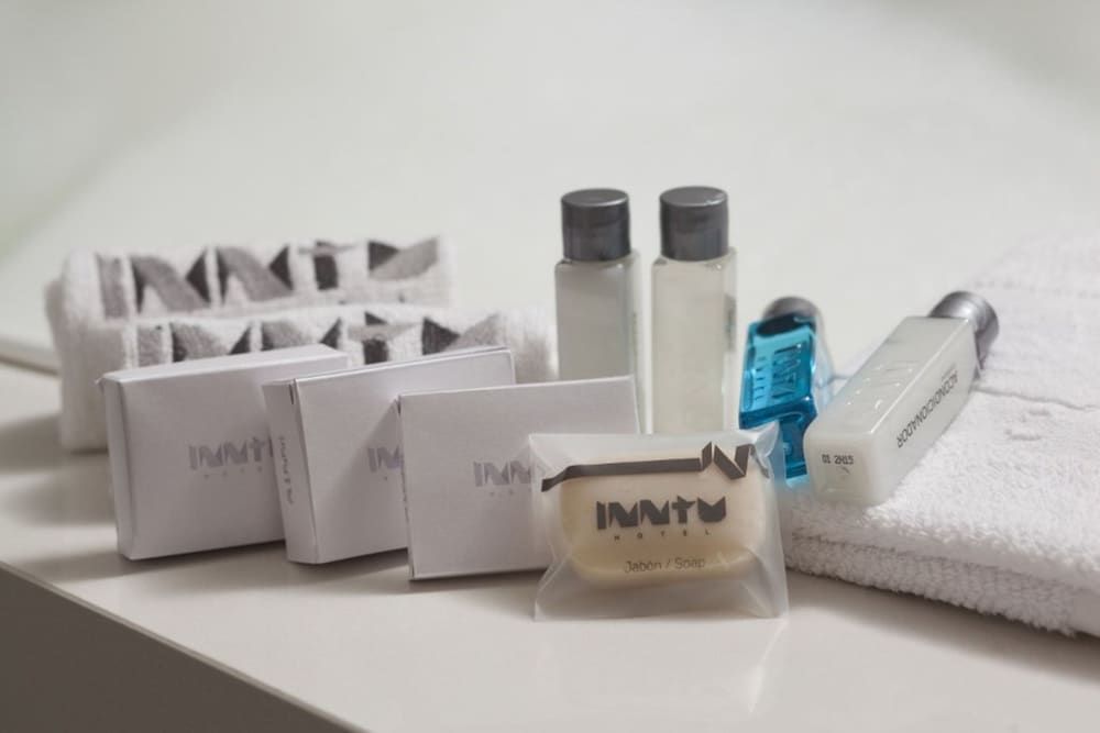 Inntu Hotel Standard Triple Room 2