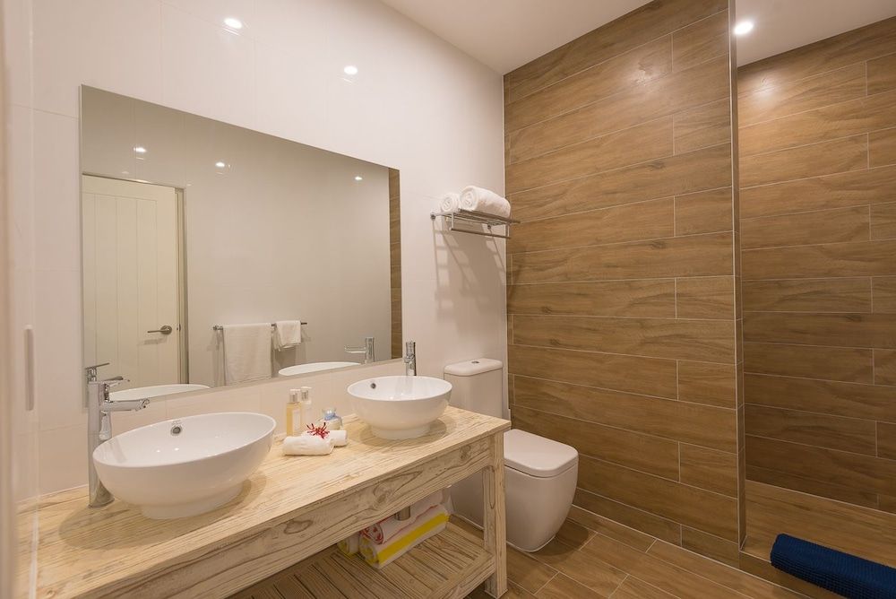 Le Nautique Luxury Beachfront Apartments Apartment, 2 Bedrooms, Sea View, Oceanfront 6