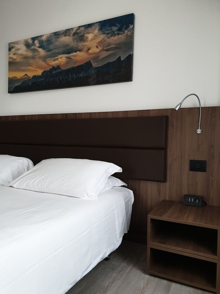Albergo Delle Alpi Junior Suite 4